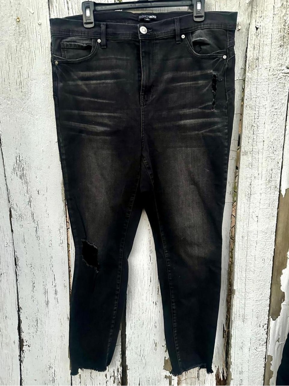 Fashion Nova Black Distressed Skinny Jeans
